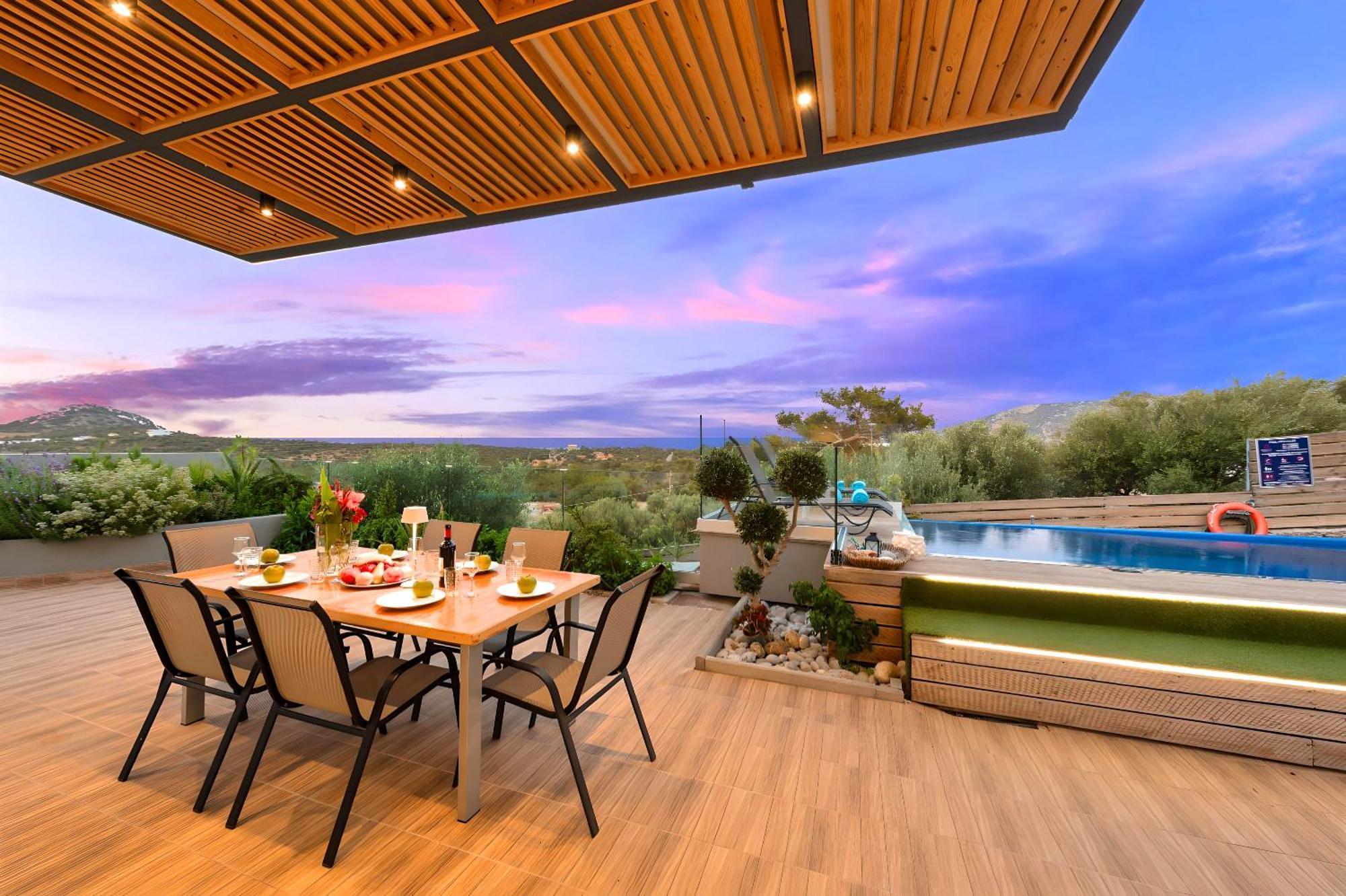 Villa Canes Heated Pool